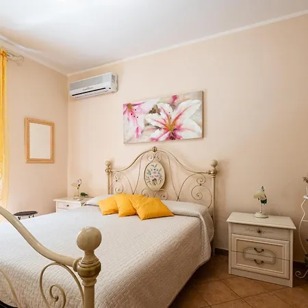 Casa Del Sole Con Terrazza Apartman Budoni